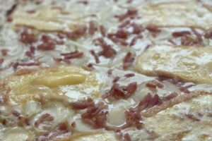 tarte flambée gratinée